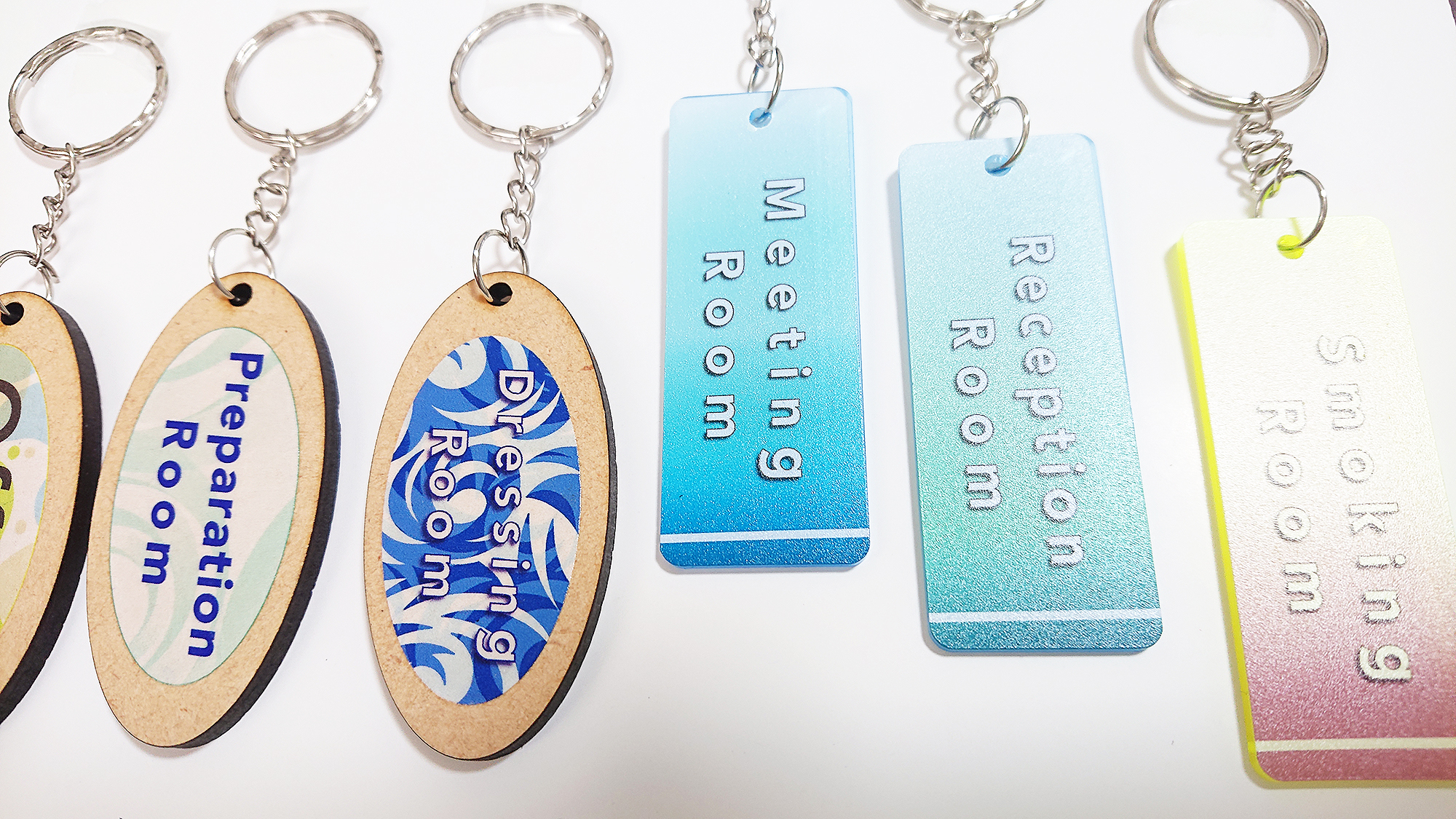 木製キーホルダー